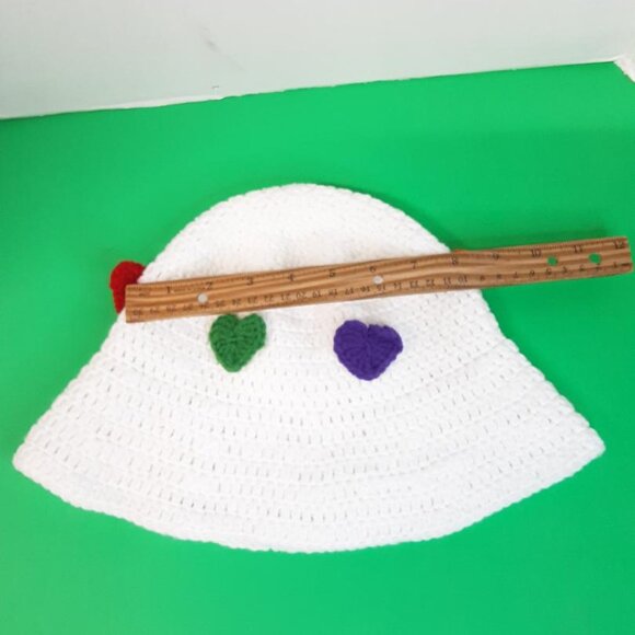 Handmade Heart-Embellished SBucket hat Hat